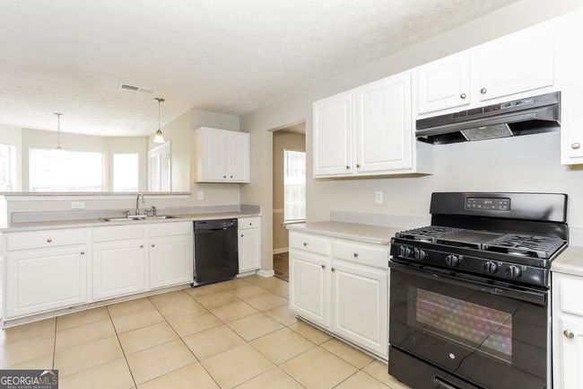 150 Concord Ter, House other with 4 bedrooms, 3 bathrooms and null parking in McDonough GA | Image 7