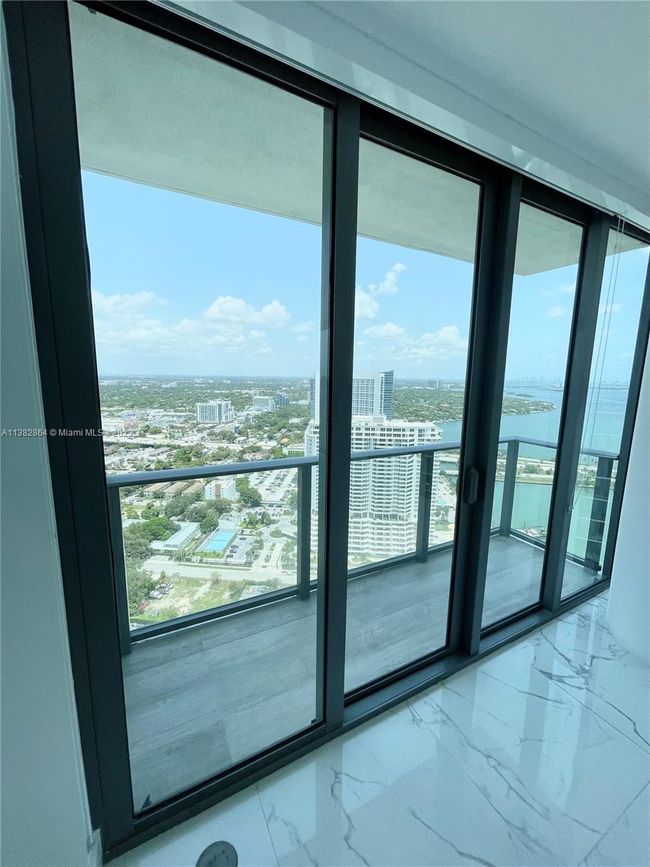UNIT-3808 - 650 Ne 32 Nd St, Condo with 1 bedrooms, 2 bathrooms and null parking in Miami FL | Image 8