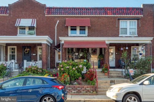 525 Hamilton St, LANCASTER, PA, 17602-2128 | Card Image