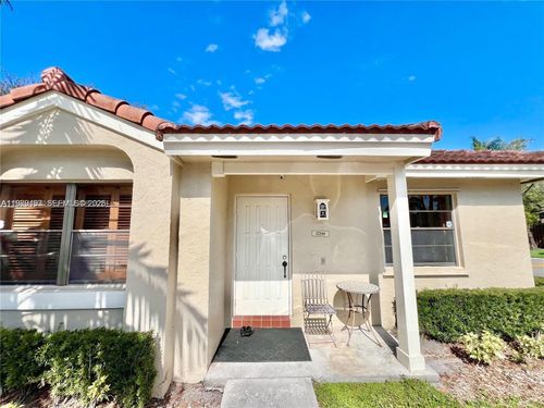 17298 Nw 60th Ct, Hialeah, FL, 33015-4619 | Card Image