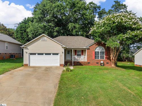 635 Shadow Dance Ln, Boiling Springs, SC, 29316-8333 | Card Image