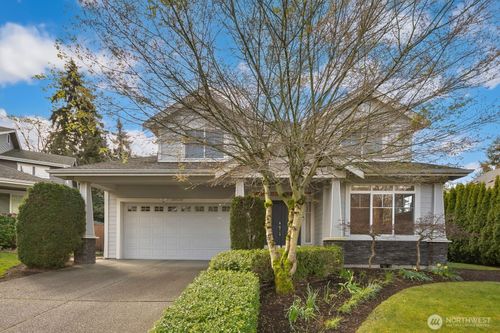 12115 Se 41st St, Bellevue, WA, 98006-1163 | Card Image