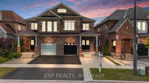 643 Yates Dr, Milton, ON, L9T7P6 | Card Image