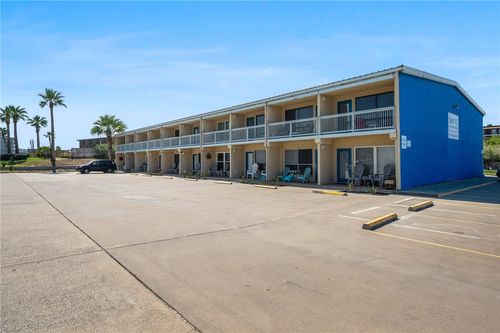 157-810 Banyan Beach Dr, Port Aransas, TX, 78373-5905 | Card Image