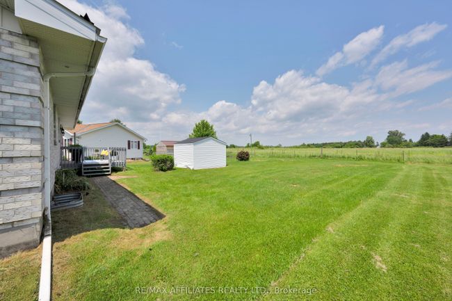 5210 Meadowland Dr, House other with 3 bedrooms, 3 bathrooms and 6 parking in Cardinal ON | Image 11
