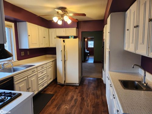 1503 Mcclellan St, Tama, IA, 52339-1111 | Card Image