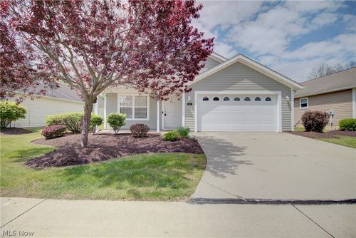 3900 Edinburgh Drive, Medina, OH, 44256 | Card Image