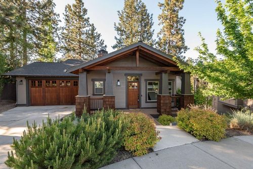 2340 Nw Bens Ct, Bend, OR, 97703-5789 | Card Image