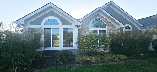 7134 Hedge Lane Ter, Shawnee, KS, 66227-5514 | Card Image