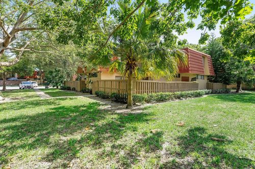 a-8195 Severn Dr, Boca Raton, FL, 33433-8543 | Card Image