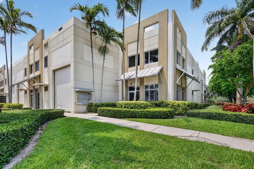 a-1250 Wallace Dr, Delray Beach, FL, 33444-4602 | Card Image