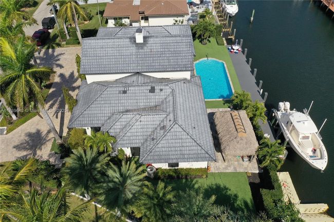 4000 Ne 23 Rd Ave, House other with 3 bedrooms, 4 bathrooms and null parking in Lighthouse Point FL | Image 5