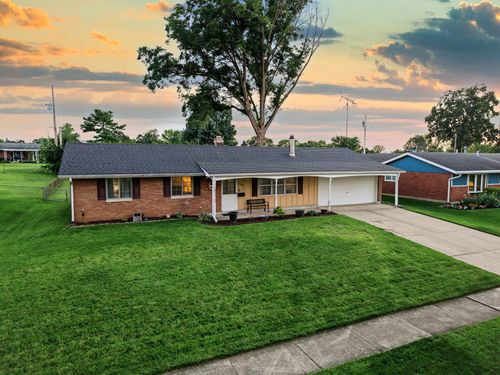 1154 Rona Parkway Dr, Fairborn, OH, 45324-5758 | Card Image