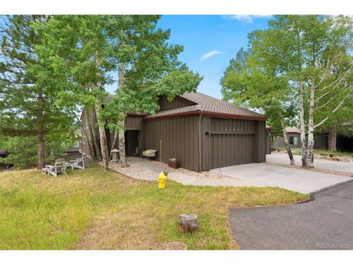 24056 Currant Dr, Golden, CO, 80401-9231 | Card Image