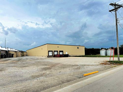 bldg-2-701 A Ave, Grundy Center, IA, 50638-1431 | Card Image