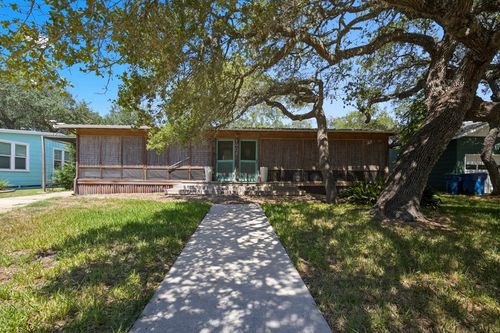 1908 Glass Ave, Rockport, TX, 78382-3416 | Card Image