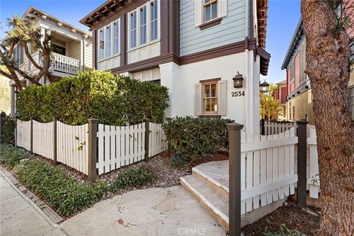 87-2534 Bungalow, Irvine, CA, 92620 | Card Image