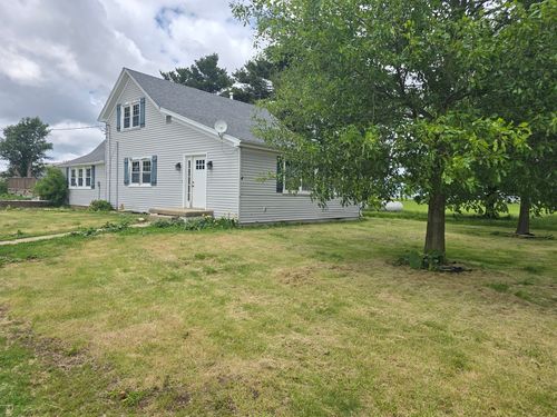 1350 N 2950 East Rd, Le Roy, IL, 61752-9312 | Card Image