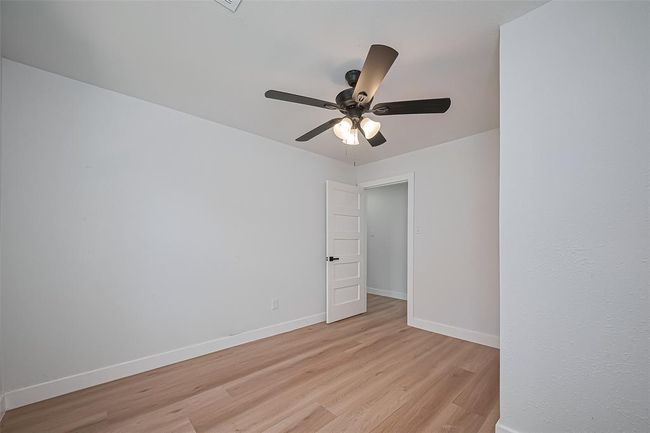 7406 Valeda Dr, House other with 3 bedrooms, 2 bathrooms and null parking in Deer Park TX | Image 20