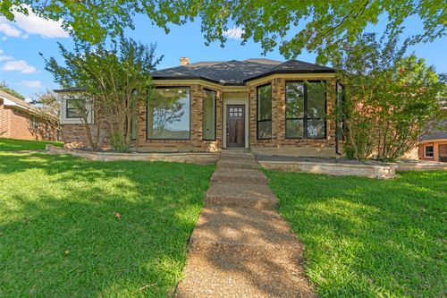1213 Sycamore Dr, Carrollton, TX, 75007-4842 | Card Image