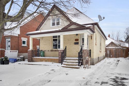 366 Ashland Ave, London, ON, N5W4E8 | Card Image