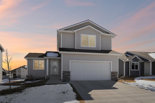 2808 21st St Sw, Altoona, IA, 50009 | Card Image