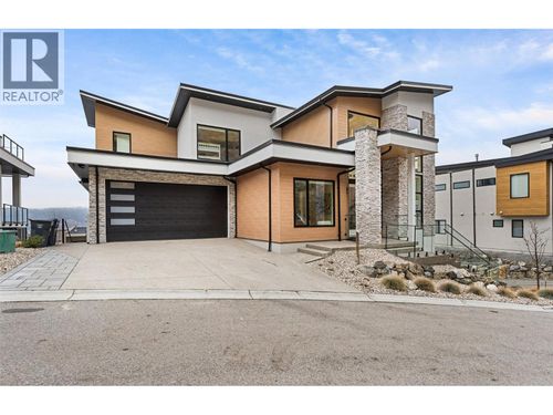 541 Clifton Crt, Kelowna, BC, V1V0B7 | Card Image