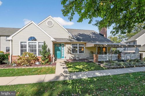 136 Heather Ln, WYOMISSING, PA, 19610-1172 | Card Image