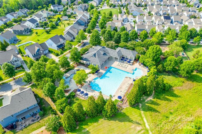 12024 John Newton Dr, Townhouse with 4 bedrooms, 4 bathrooms and null parking in Davidson NC | Image 42