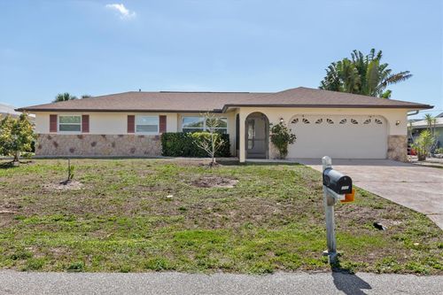 109 Peckham St Se, PORT CHARLOTTE, FL, 33952-9134 | Card Image
