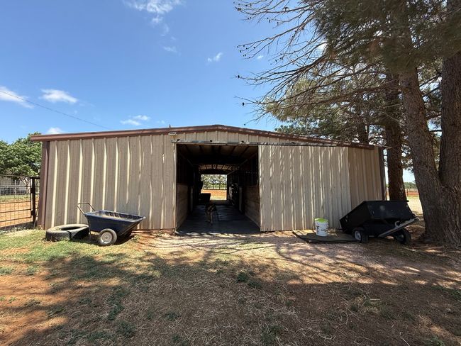 447 W Fm 1606, House other with 3 bedrooms, 2 bathrooms and 2 parking in Ira TX | Image 39