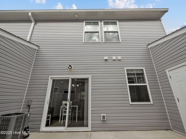 266 Sandy Cove Ln, Townhouse with 3 bedrooms, 4 bathrooms and null parking in Sneads Ferry NC | Image 5