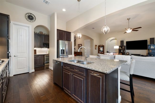 5217 Cedro Elm Dr, House other with 3 bedrooms, 3 bathrooms and 7 parking in Bee Cave TX | Image 10