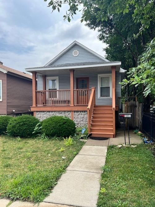 10951 S Kedzie Ave, Chicago, IL, 60655-2219 | Card Image