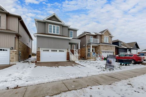 36 Hillcroft Way, Bobcaygeon, ON, K0M1A0 | Card Image