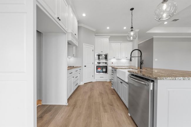 313 Crye Cir, House other with 4 bedrooms, 2 bathrooms and null parking in Robinson TX | Image 8