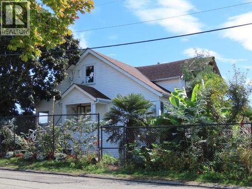 4538 Michigan Ave, Powell River, BC, V8A2S7 | Card Image