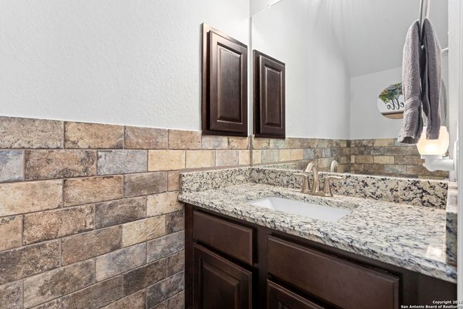 5175 Top Ridge Ln, House other with 5 bedrooms, 4 bathrooms and null parking in Schertz TX | Image 13