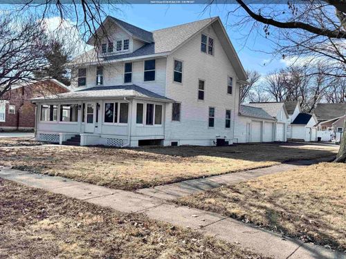 900 11th St, Onawa, IA, 51040-1304 | Card Image