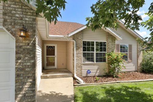 319 W Shawnee Ct, Clever, MO, 65631-9656 | Card Image