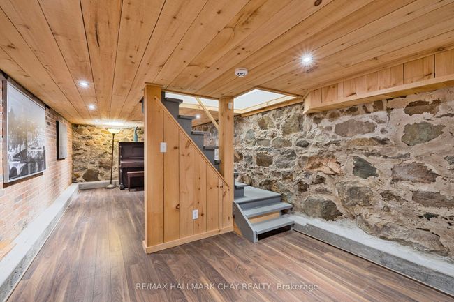 4735 20 Th Sideroad, House other with 4 bedrooms, 3 bathrooms and 4 parking in Thornton ON | Image 33