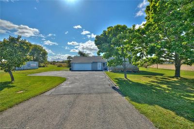 5091 Highway 3, House other with 3 bedrooms, 2 bathrooms and 6 parking in Sherkston ON | Image 2