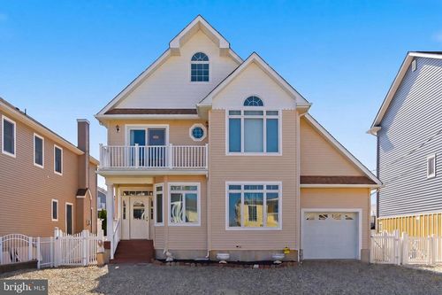 32 Halsey Dr, Brick, NJ, 08723-7510 | Card Image