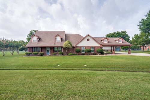 6630 Meadow Ridge Cir, Nevada, TX, 75173-6349 | Card Image