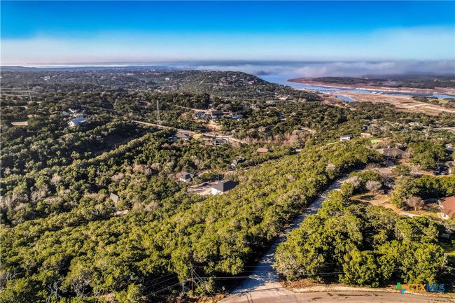 21005 Ridgeview Loop, Home with 0 bedrooms, 0 bathrooms and null parking in Lago Vista TX | Image 22