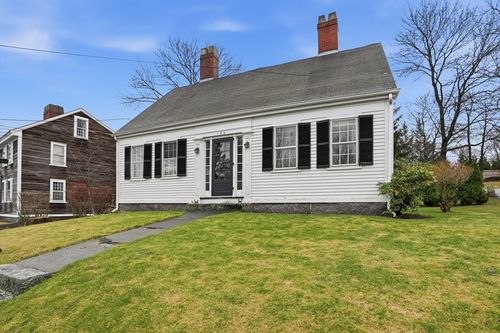 b-190 South St, Hingham, MA, 02043-2628 | Card Image