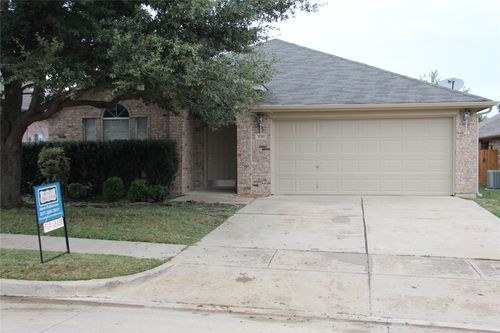 3733 Hazel Dr, Fort Worth, TX, 76244-8173 | Card Image