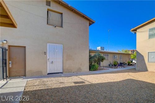 19-3841 Daisy St, Las Vegas, NV, 89119-7129 | Card Image