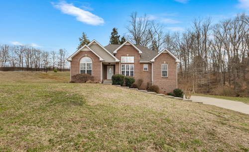 2276 Yeager Dr, Clarksville, TN, 37040-7746 | Card Image