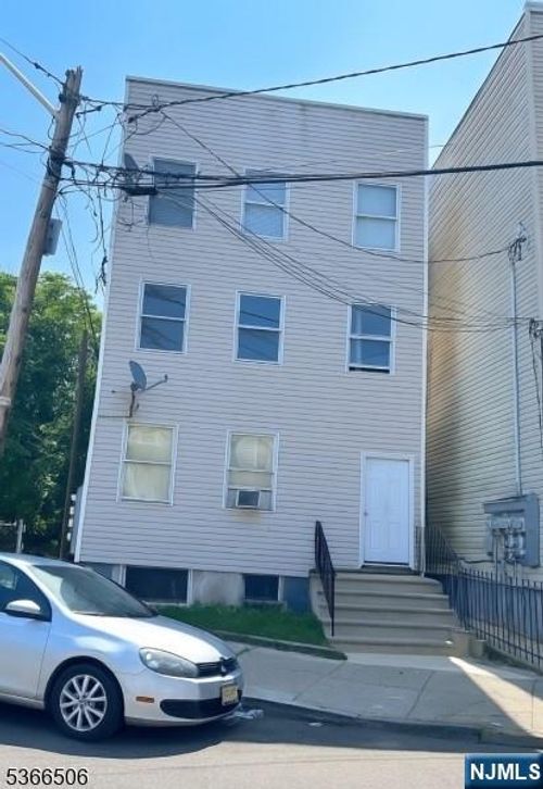 23 Highland St, Paterson, NJ, 07524-2997 | Card Image